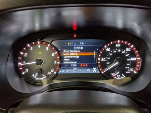Used 2025 Nissan Frontier PRO-4X AWD/4WD image 13