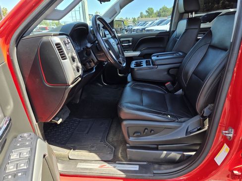 Used 2018 Chevrolet Silverado 1500 LT w/ All Star Edition AWD/4WD image 10