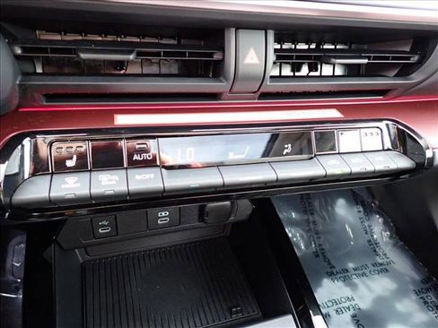 Used 2024 Toyota Prius Prime image 23