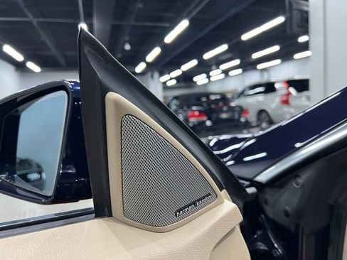 Used 2011 Mercedes-Benz E 550 Cabriolet w/ Premium 2 Pkg image 47