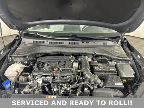 Used 2022 Hyundai Kona Limited image 11