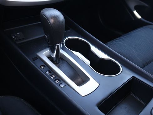 Used 2017 Nissan Altima 2.5 SV image 23