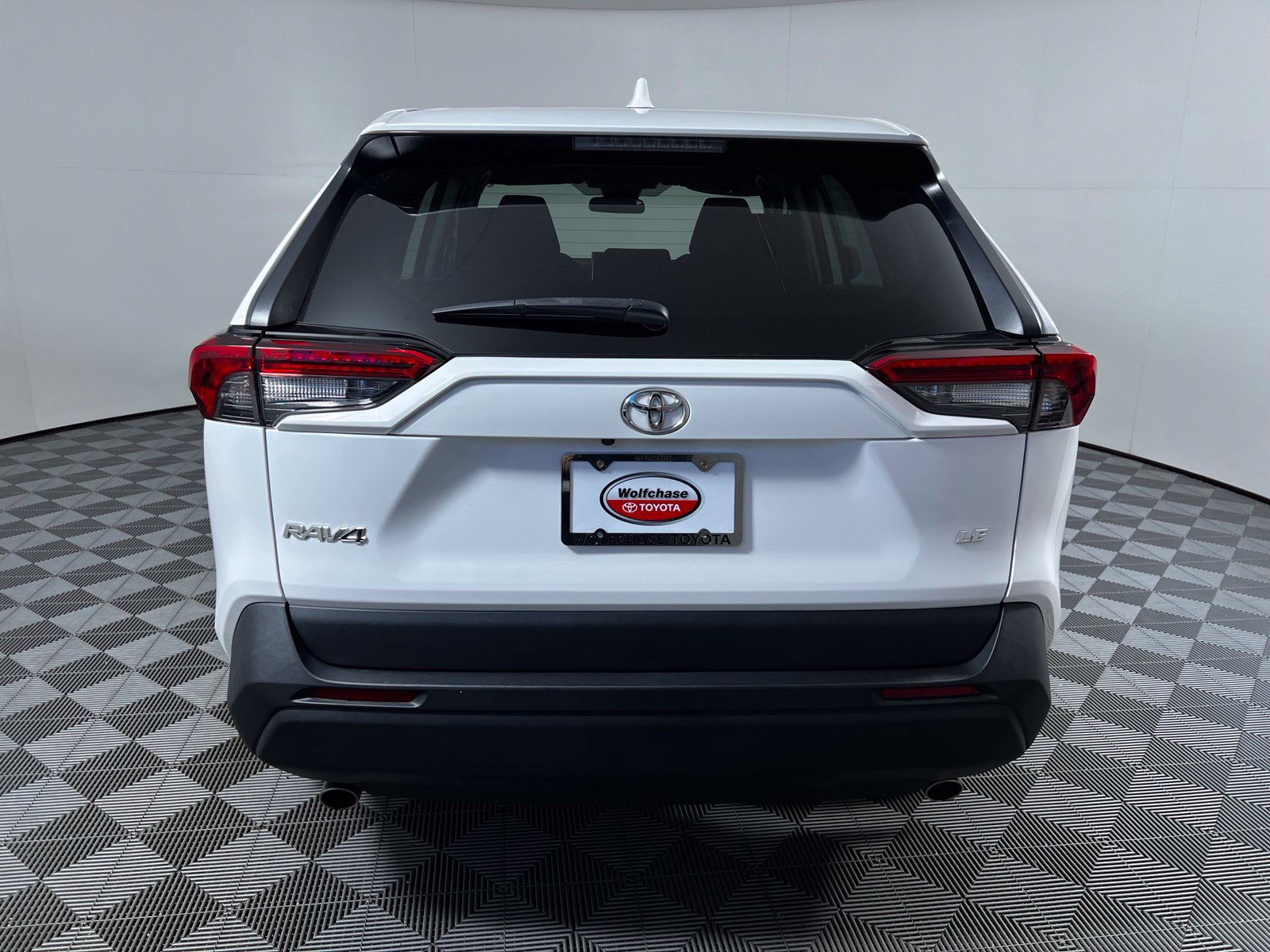 Certified 2024 Toyota RAV4 LE FWD image 6