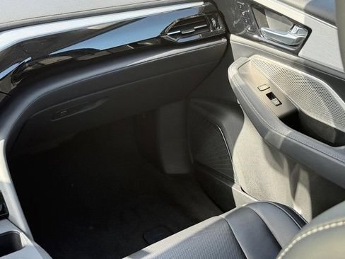 Certified 2023 Acura MDX SH-AWD w/ Technology Package image 16