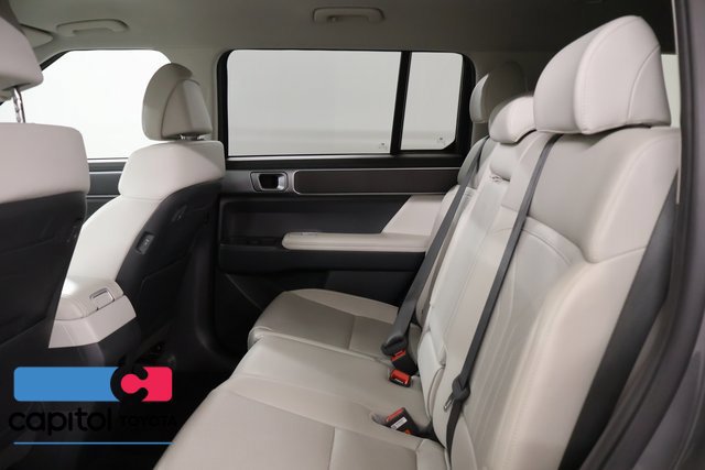 Used 2024 Hyundai Santa Fe SEL AWD/4WD image 30