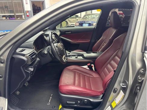 Used 2020 Lexus IS 350 F Sport w/ F Sport Package image 10