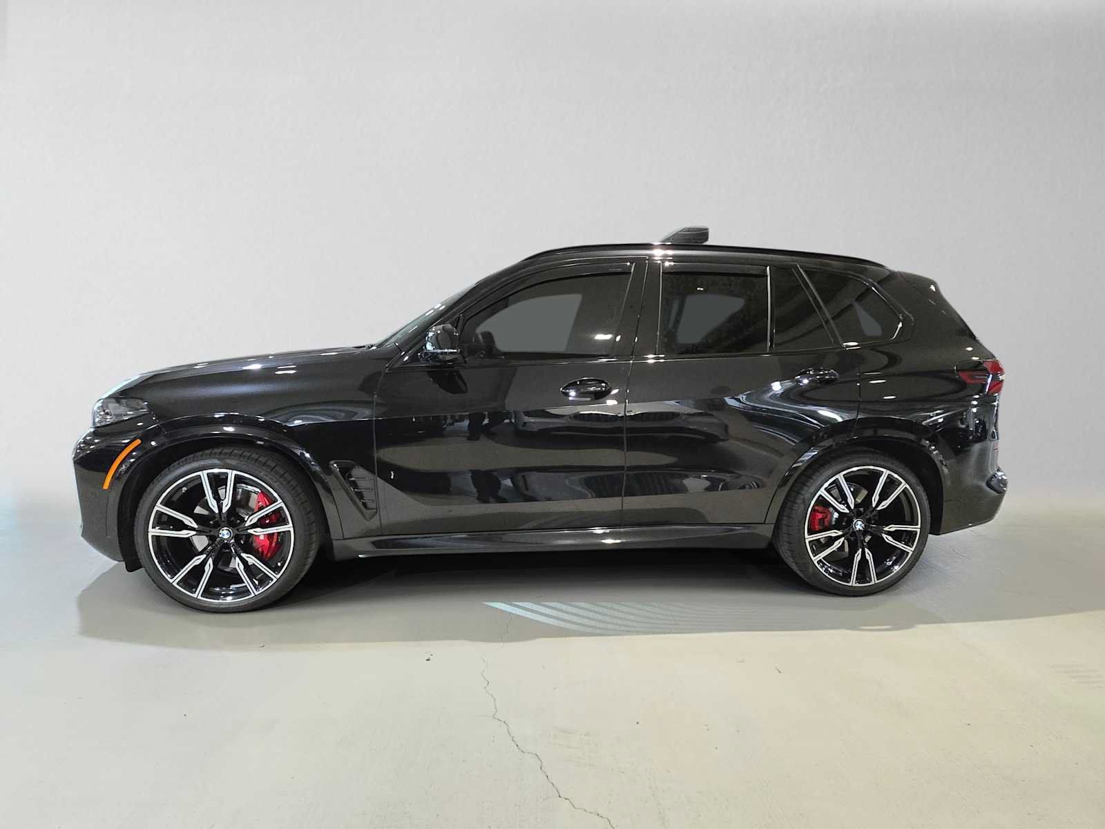 Used 2026 BMW X5 xDrive40i w/ M Sport Package AWD/4WD image 6