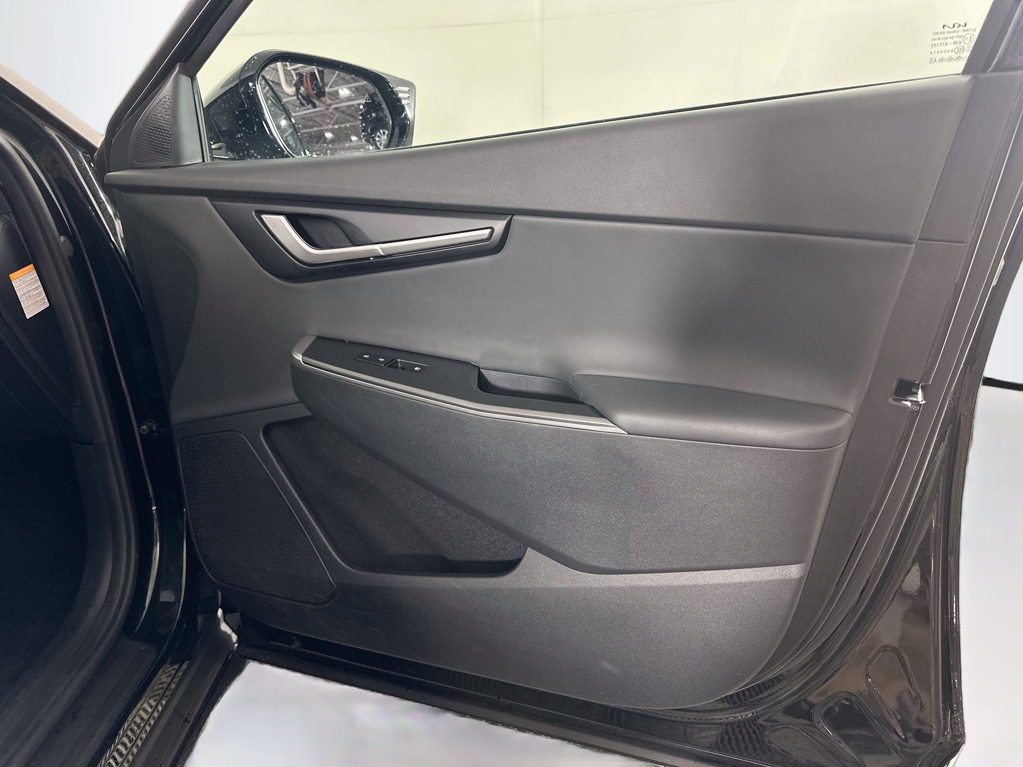 Used 2024 Kia EV6 Light RWD image 31