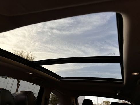 Certified 2024 Acura MDX FWD w/ Technology Package image 25