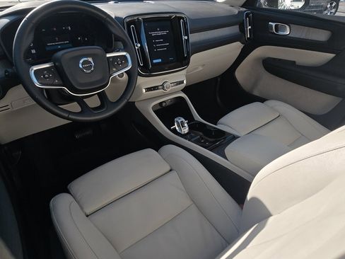 Certified 2023 Volvo XC40 B5 Plus w/ Driver Assist Package image 16