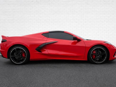 Used 2020 Chevrolet Corvette Stingray Premium Cpe w/ 3LT Preferred Equipment Group image 4