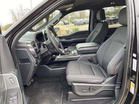 Used 2023 Ford F150 XLT w/ Equipment Group 302A High image 33