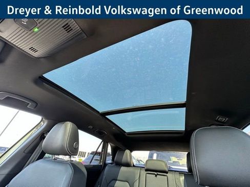 New 2026 Volkswagen Atlas Cross Sport SEL R-Line AWD/4WD image 24