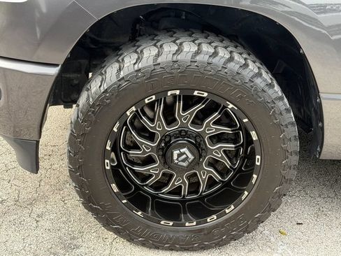 Used 2021 RAM 1500 Big Horn AWD/4WD image 13