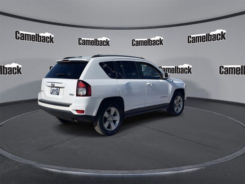 Used 2017 Jeep Compass Latitude image 7