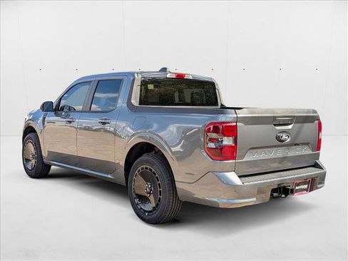 New 2025 Ford Maverick Lobo image 9