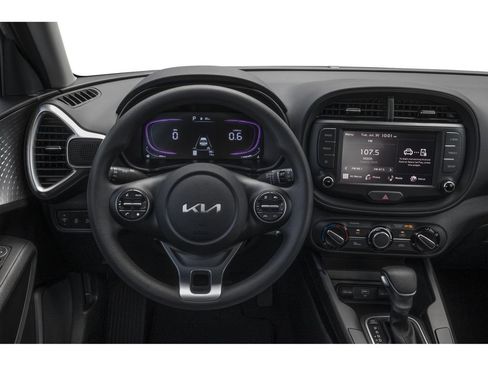 Used 2025 Kia Soul LX w/ LX Technology Package FWD image 4