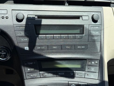 Used 2010 Toyota Prius Five FWD image 8