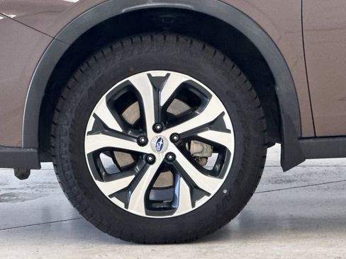 Used 2021 Subaru Outback Limited image 27