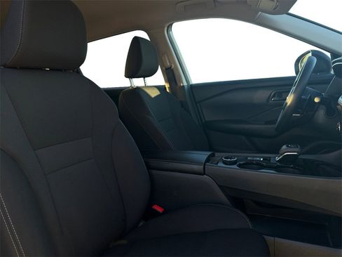 Certified 2024 Nissan Rogue S image 15