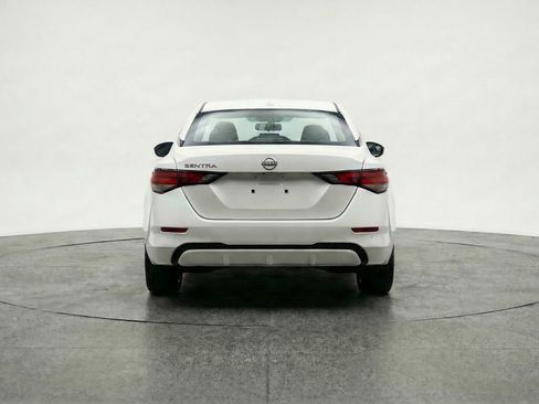 Used 2025 Nissan Sentra SV image 6