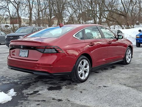 Used 2025 Honda Accord LX image 6