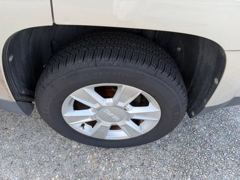 Used 2011 GMC Terrain SLE w/ Convenience Package AWD/4WD image 19