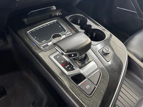 Used 2019 Audi Q7 3.0T Premium Plus image 47