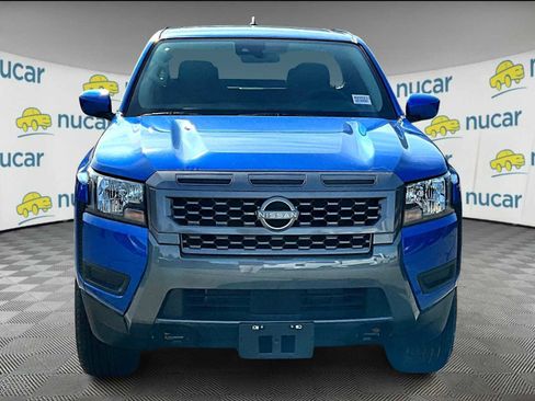 Used 2025 Nissan Frontier SV image 3
