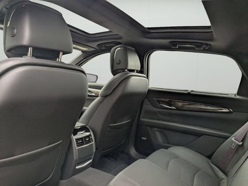 Used 2017 Cadillac CT6 Luxury RWD image 21