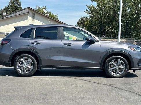 New 2026 Honda HR-V LX image 3