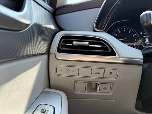 Used 2021 Hyundai Palisade SE w/ Cargo Package FWD image 13