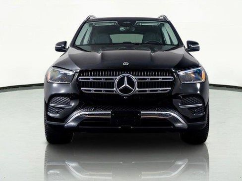 Used 2024 Mercedes-Benz GLE 450 4MATIC w/ Winter Package image 14