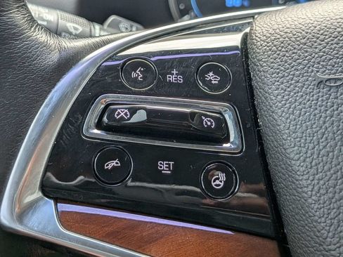 Used 2019 Cadillac Escalade Premium Luxury RWD image 28