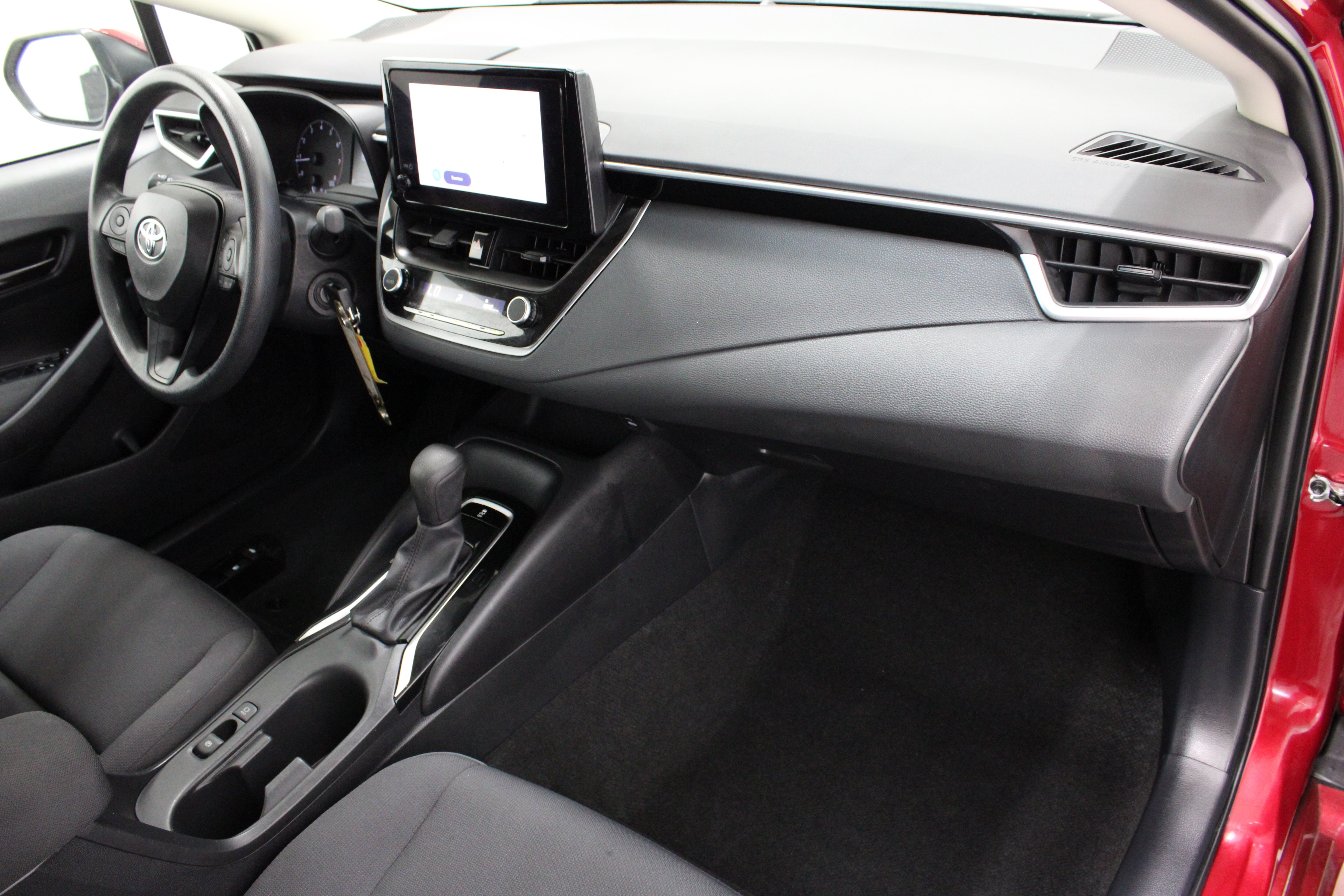 Used 2023 Toyota Corolla LE FWD image 32