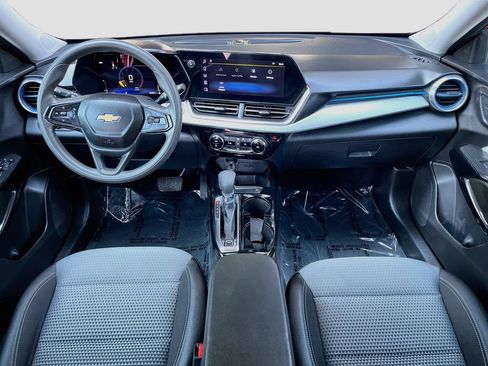 Used 2026 Chevrolet Trax LT FWD image 20