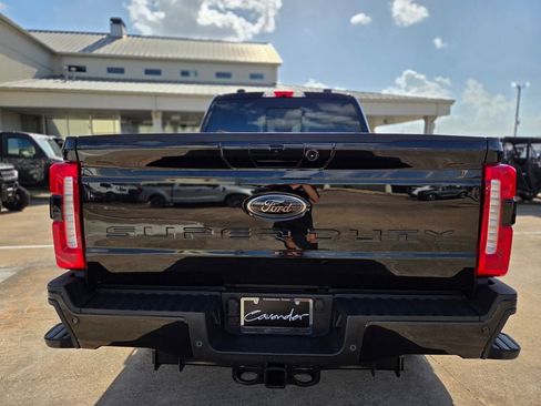 New 2026 Ford F250 Lariat w/ Black Appearance Package AWD/4WD image 6