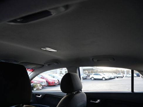 Used 2019 Kia Rio S w/ Technology Package image 23