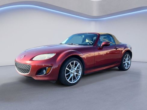 Used 2010 MAZDA MX-5 Miata Grand Touring w/ Premium Pkg RWD image 1