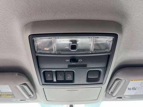 Used 2016 Toyota 4Runner SR5 AWD/4WD image 36