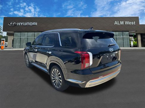 Used 2025 Hyundai Palisade Calligraphy FWD image 7