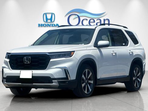 New 2025 Honda Pilot Touring image 26