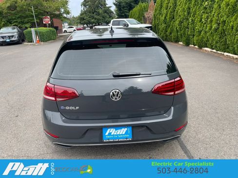 Used 2019 Volkswagen e-Golf SE w/ Driver Assistance Package FWD image 9