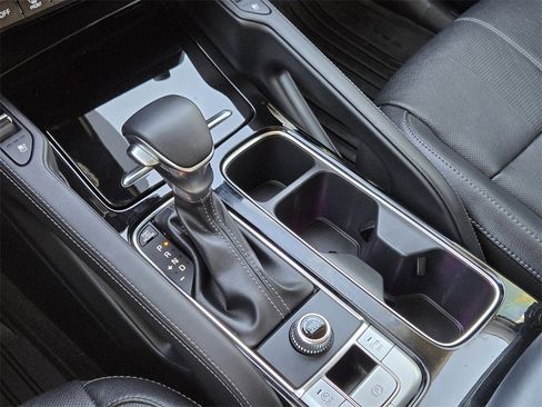 Used 2022 Kia Telluride EX w/ EX Premium Package image 9