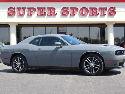 Used 2019 Dodge Challenger SXT