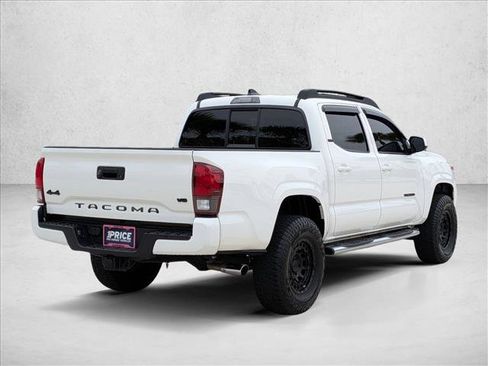 Used 2022 Toyota Tacoma SR image 5