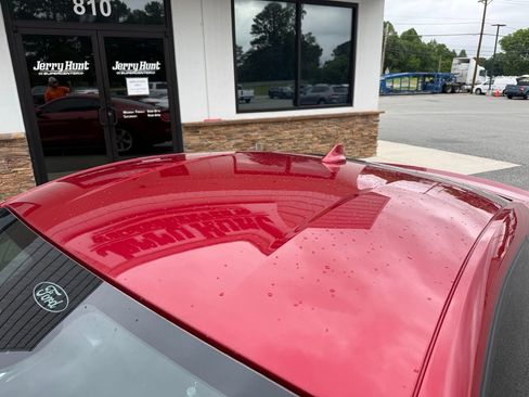 Used 2021 Ford Mustang Coupe RWD image 12