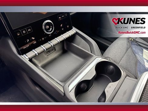 New 2026 GMC Terrain Elevation w/ LPO, Floor Liner Package image 30