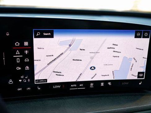 Certified 2025 Audi Q5 2.0T Premium Plus w/ Premium Plus image 36