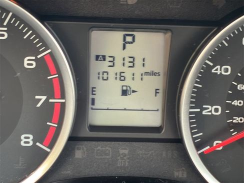 Used 2017 Subaru Forester 2.5i Premium w/ All-Weather Package image 29